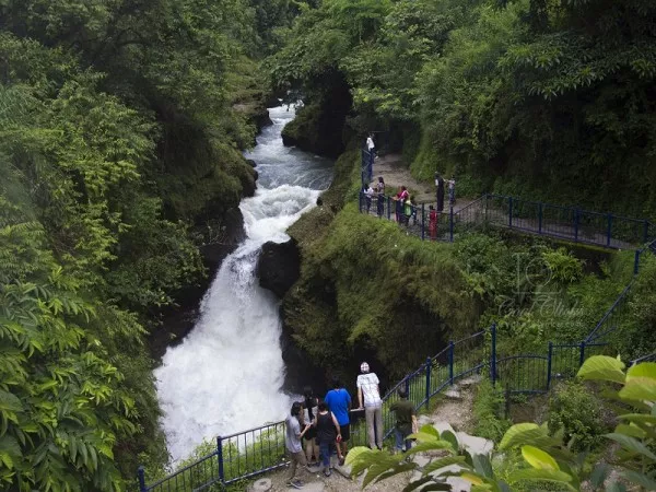 Chitwan Pokhara Tour