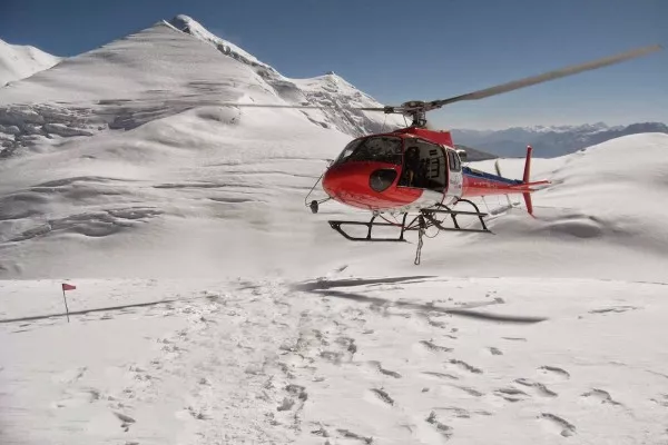 Explore Nepal (Kathmandu-Pokhara-Chitwan-Australian Camp) With Everest Scenic Flight and Annapurna Heli Tour